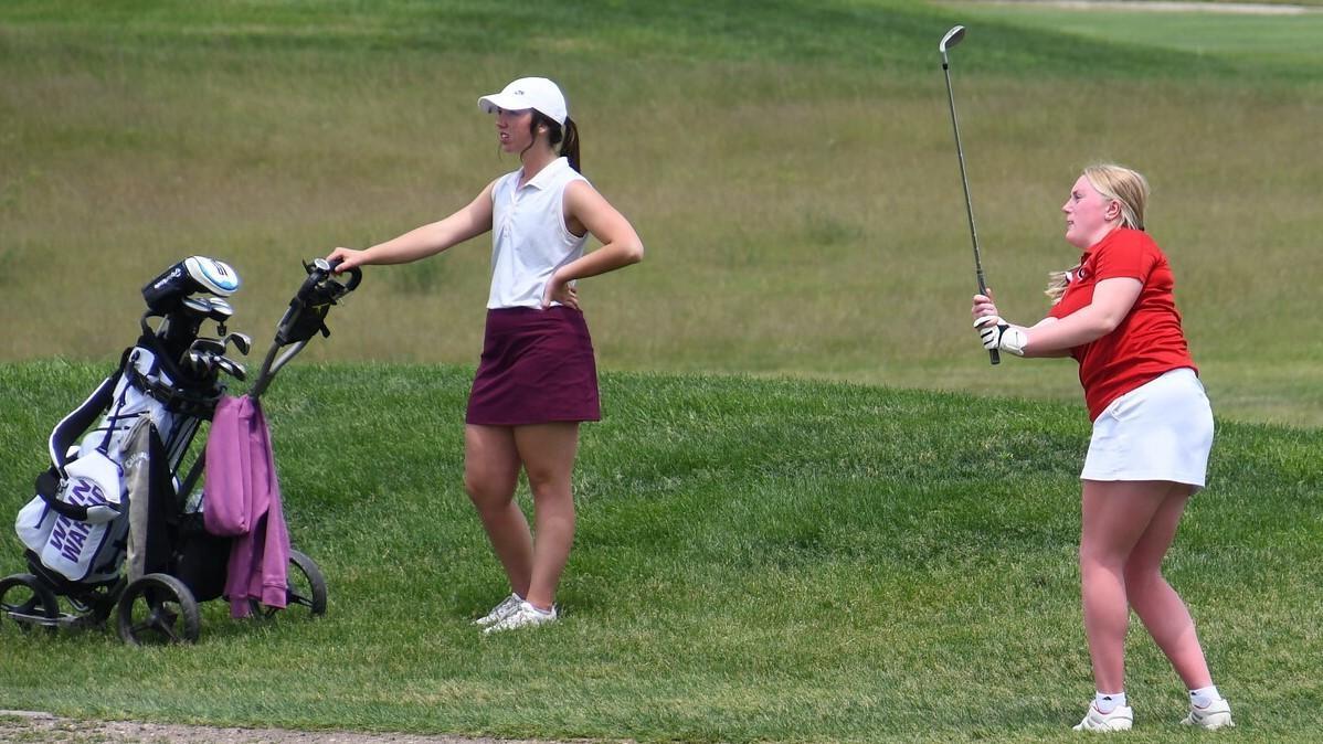 SDPB HS A Girls Golf Pix