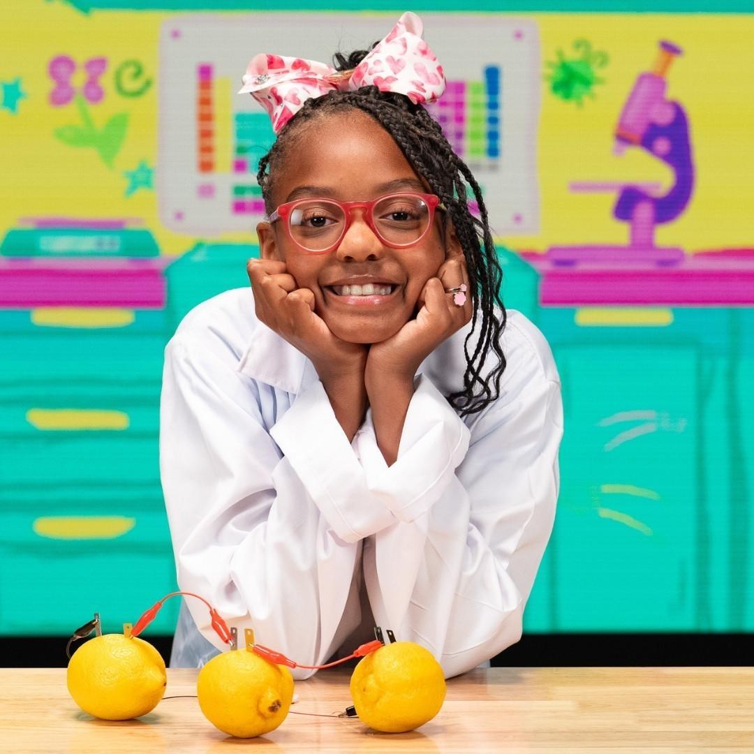 Brooke, featured in the Mini Fab Science Lab episode, "Lemon Power."